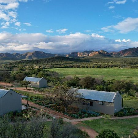 Thabile Lodge Oudtshoorn Bagian luar foto