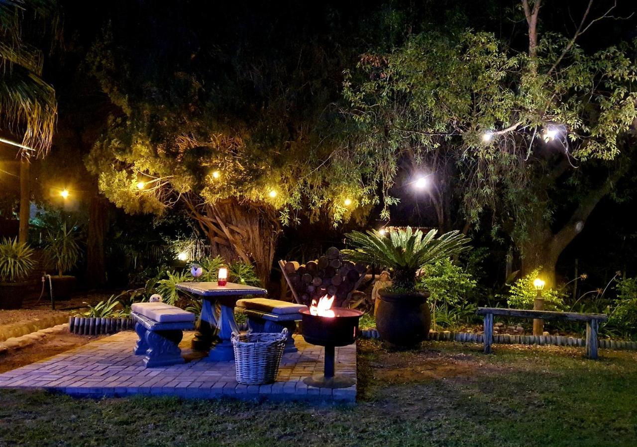 Thabile Lodge Oudtshoorn Bagian luar foto