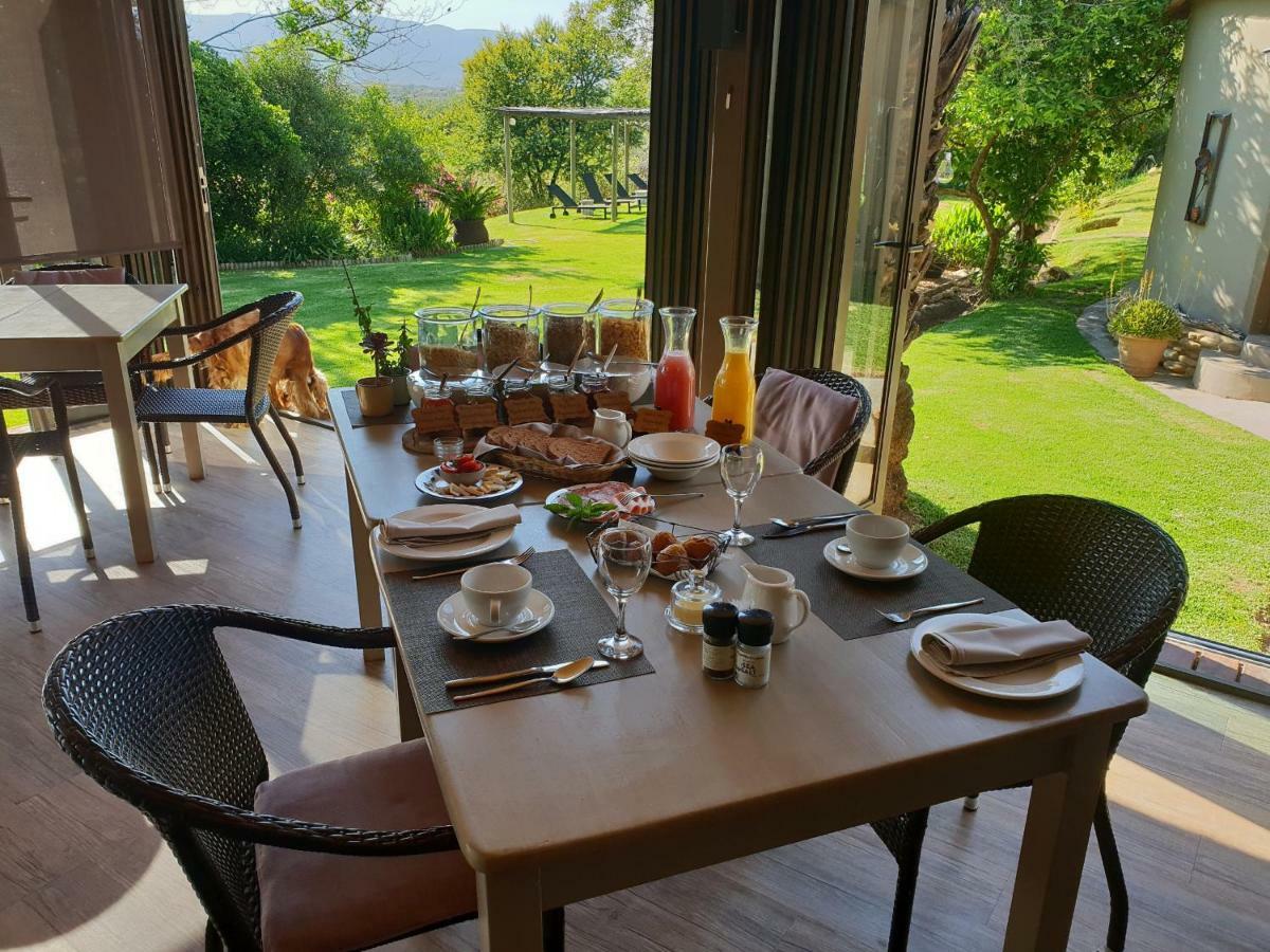 Thabile Lodge Oudtshoorn Bagian luar foto