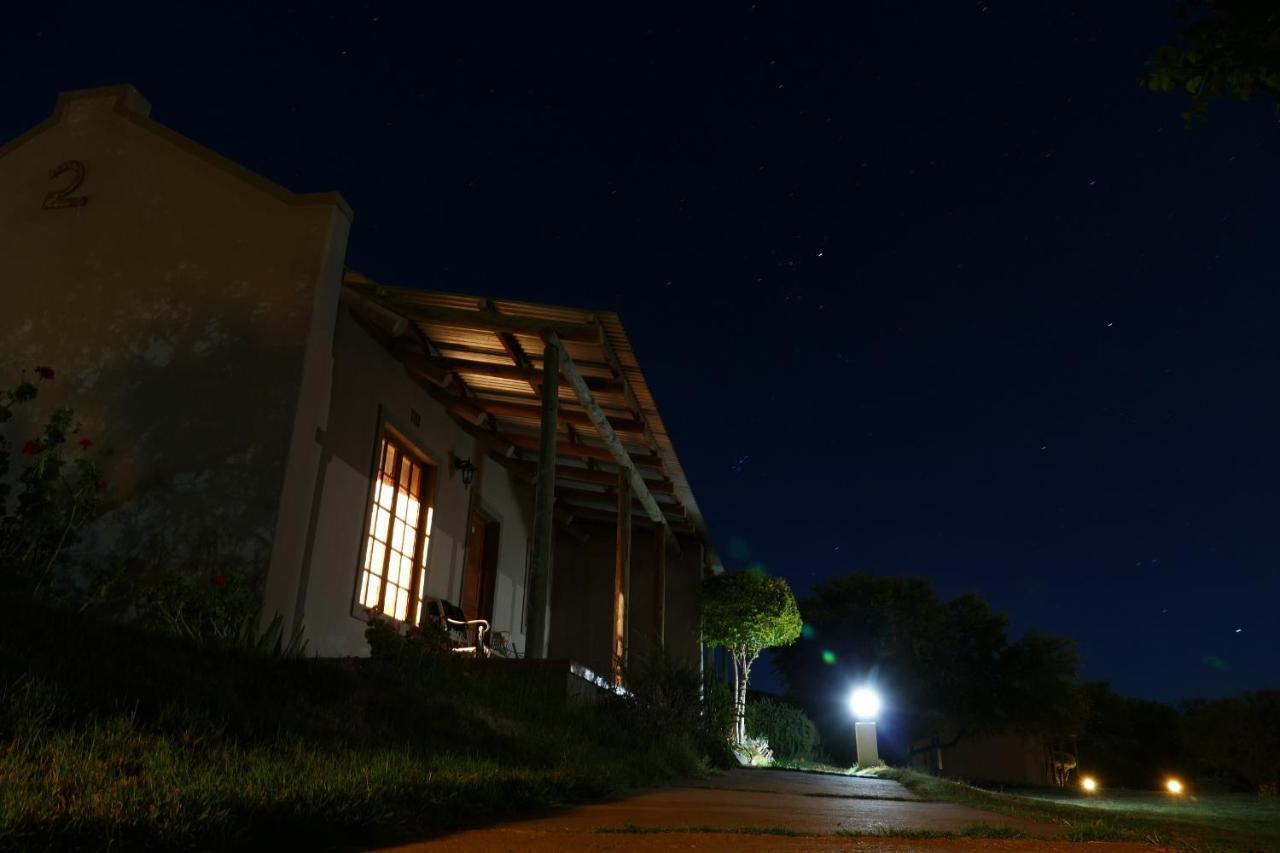 Thabile Lodge Oudtshoorn Bagian luar foto